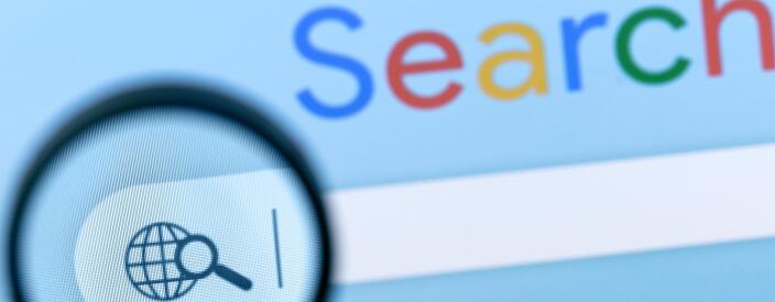 Czy domena wpływa na pozycjonowanie? Fakty SEO 2025