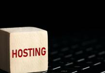 Kiedy zdecydować się na hosting współdzielony, a kiedy na VPS?